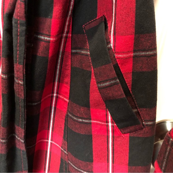 Guess Plaid Jacket - Picture 3 of 7